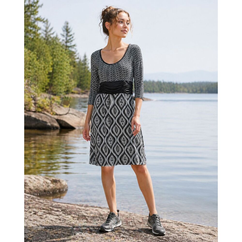 Athleta Geometric Print A Line Athletic Dress S
